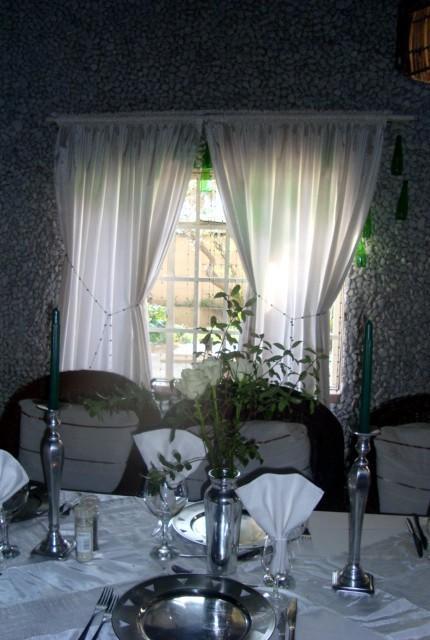 44 On Ennis Guest Lodge And Restaurant - No Load Sheddding Ermelo Exteriör bild