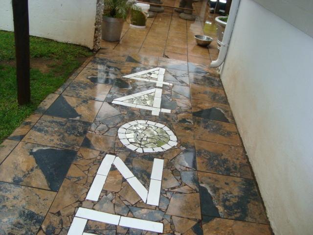 44 On Ennis Guest Lodge And Restaurant - No Load Sheddding Ermelo Exteriör bild